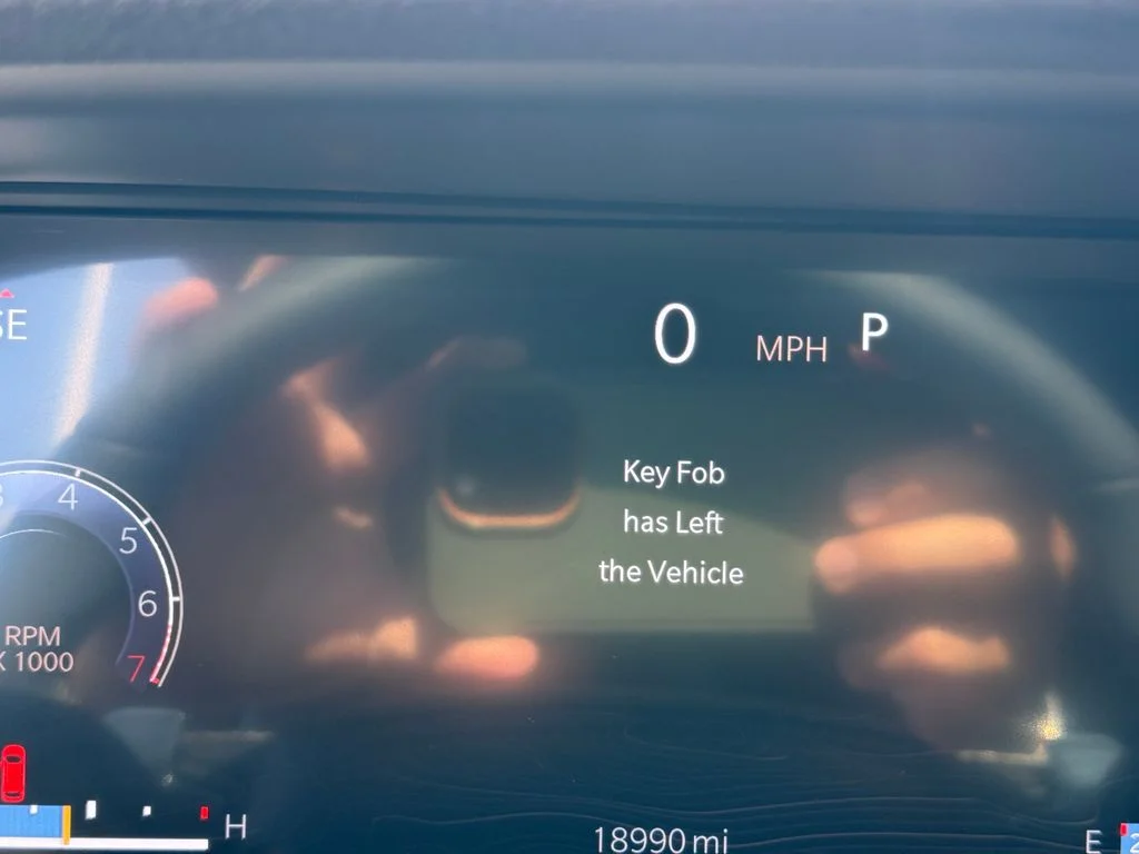 Used 2025 White Jeep Altitude image 16