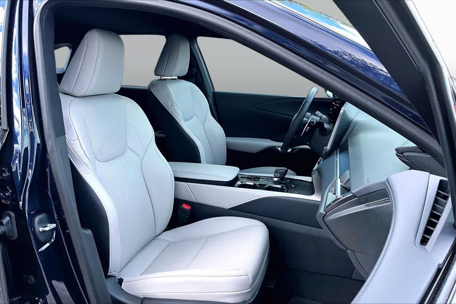 Used 2026 Nightfall Mica Lexus Premium+ image 8