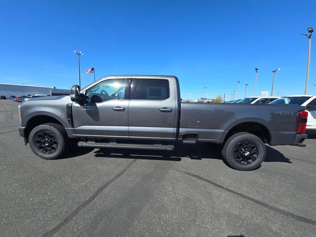 New 2026 Carbonized Gray Metallic Ford F-350® XLT image 9