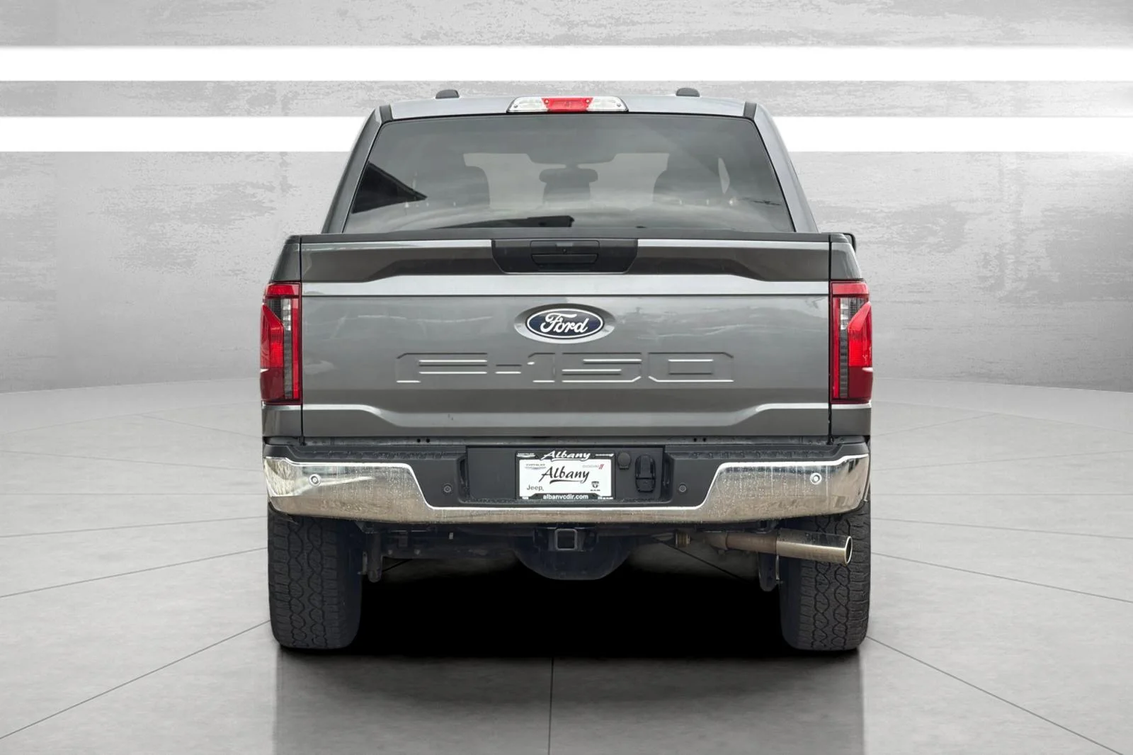 Used 2025 Gray Ford XLT image 6
