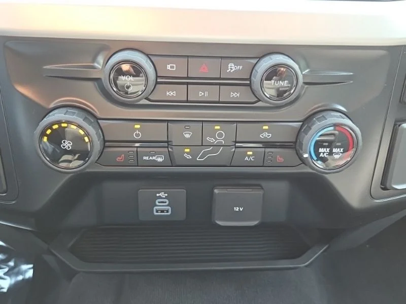 New 2026 Blue Ford XLT image 40