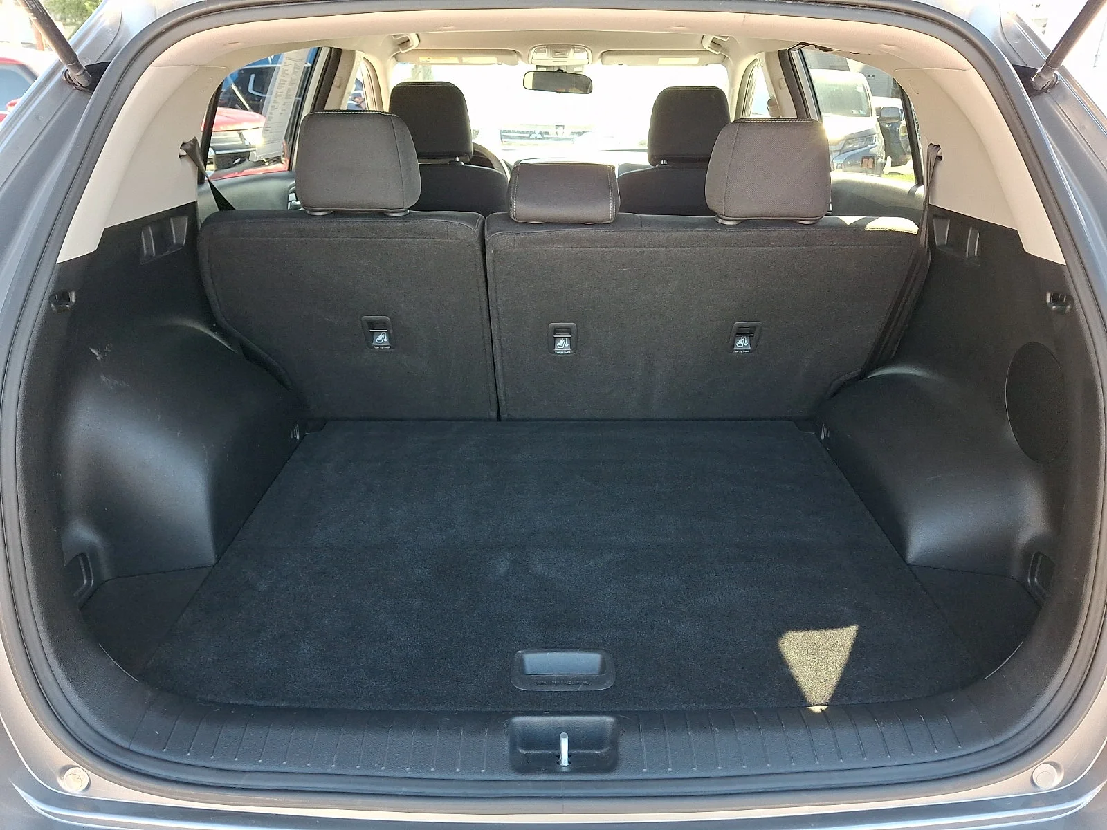 Certified Used 2020 Gray Kia LX image 27