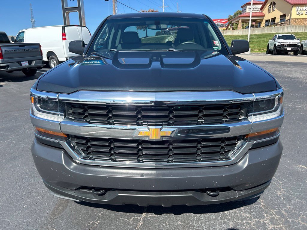 Used 2017 Chevrolet Silverado 1500 Work Truck 1WT with VIN 1GCVKNEC4HZ228798 for sale in Kansas City