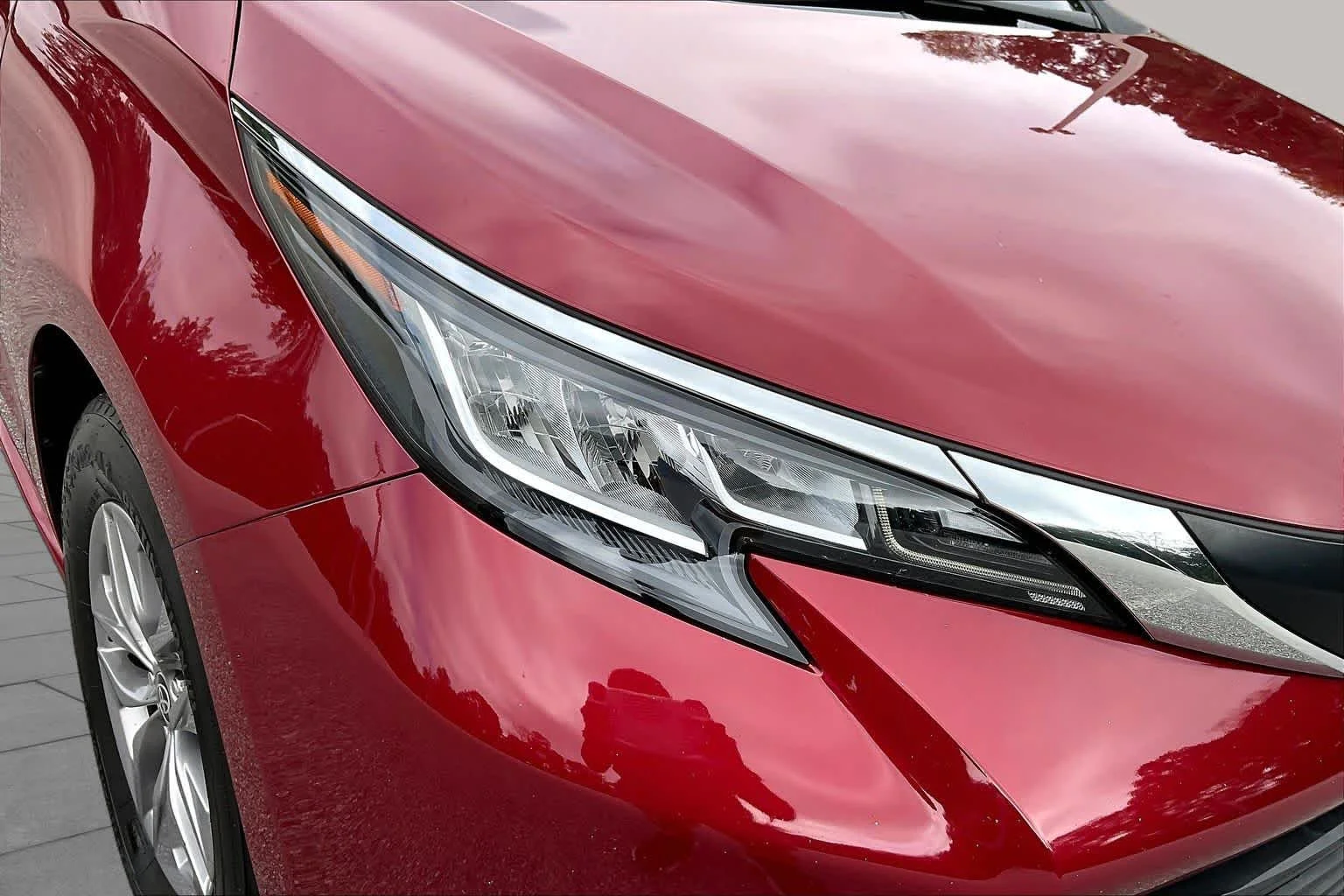 Used 2023 Ruby Flare Pearl Toyota XLE image 28