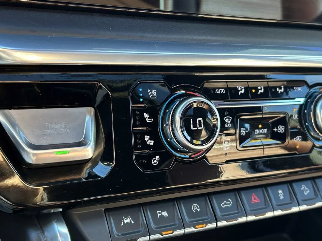Used 2023 Onyx Black GMC Denali Ultimate image 27