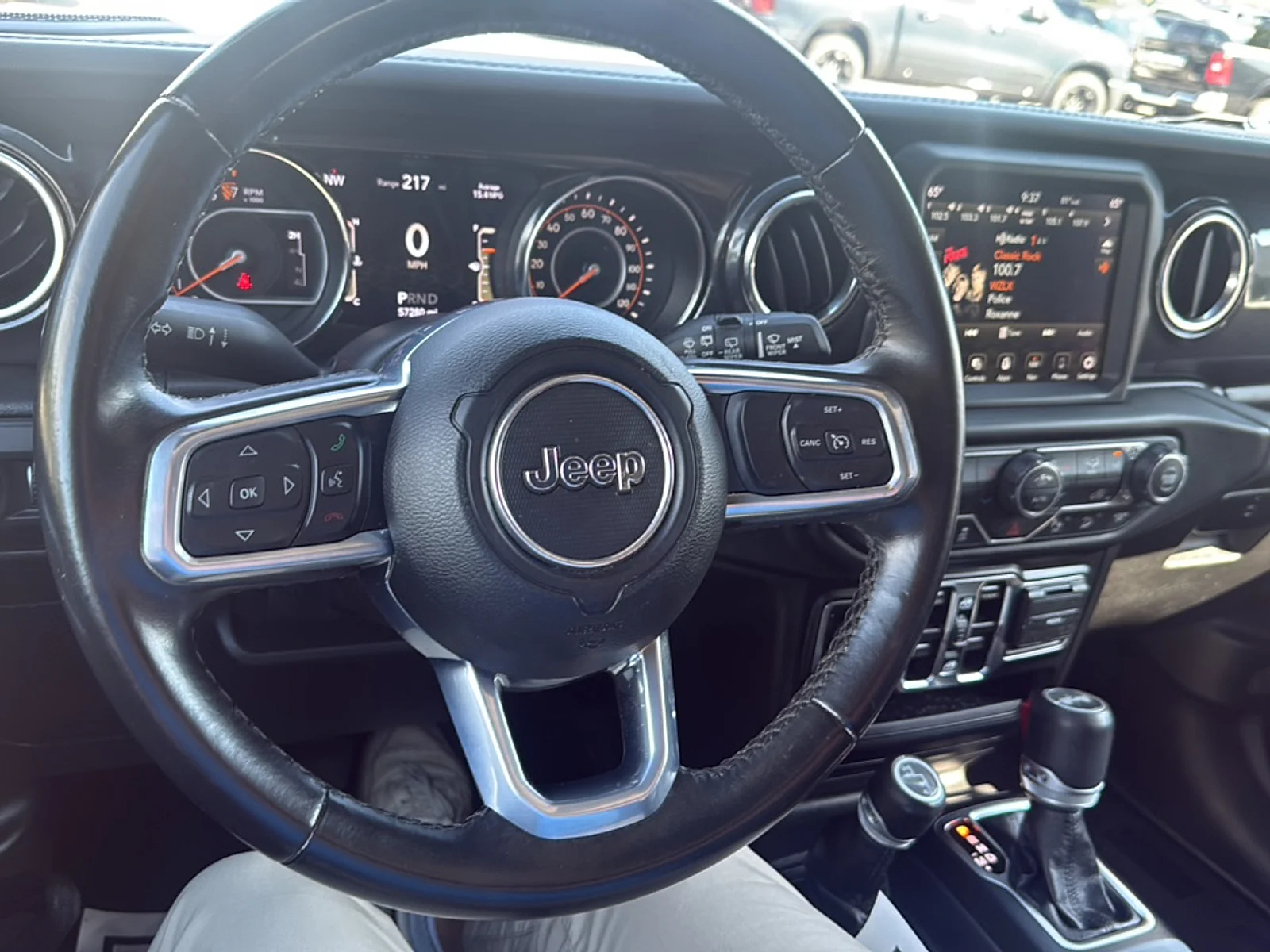 Used 2021 Snazzberry Pearlcoat Jeep Sahara Altitude 4x4 image 16