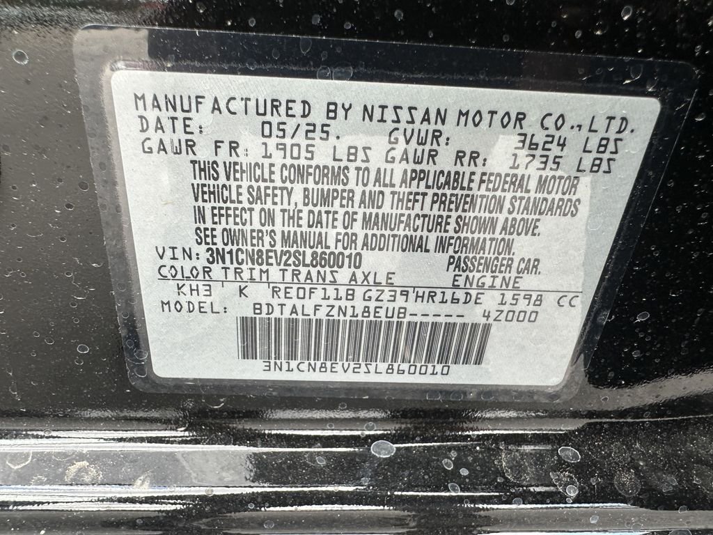 2025 Nissan Versa Sedan SV - Photo 11