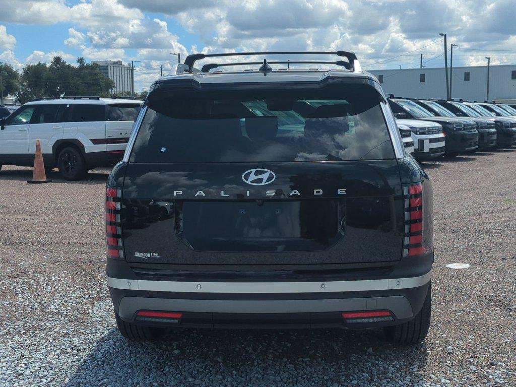 New 2027 Black Hyundai SEL FWD image 6