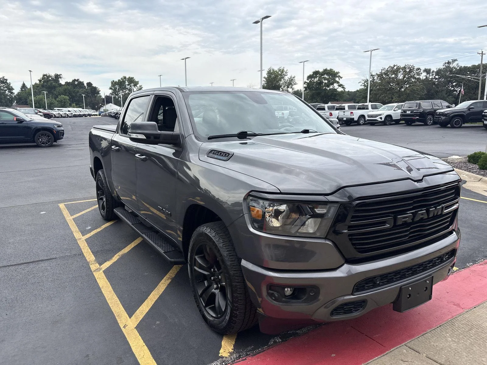 Used 2021 Granite Crystal Metallic Clearcoat Ram Big Horn image 3