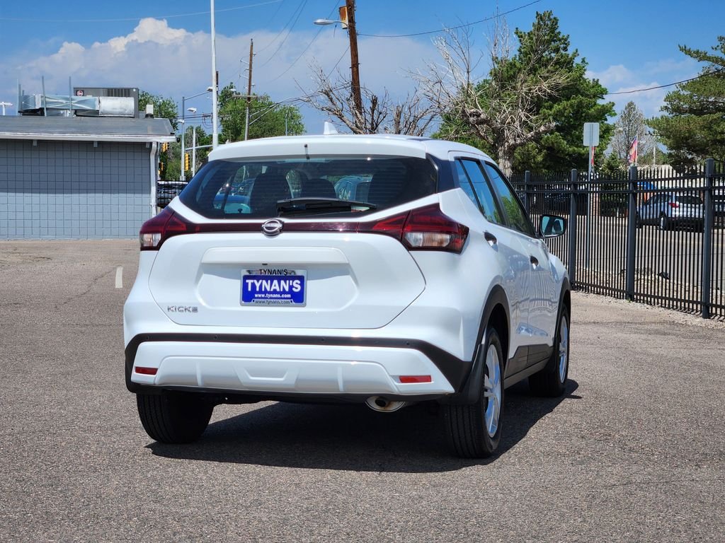 Certified Used 2024 White Nissan S image 7