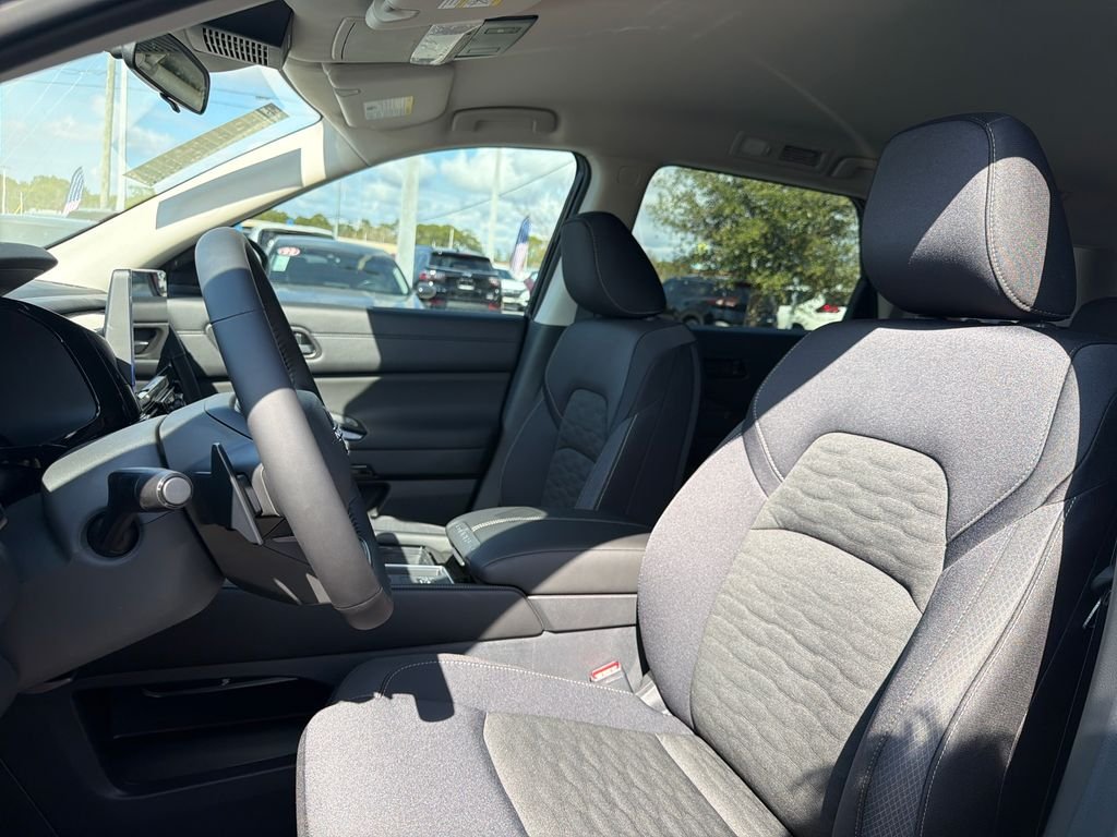 New 2026 Nissan Pathfinder SV 4D Sport Utility