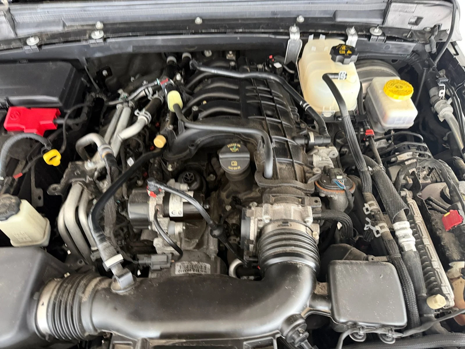 Used 2023 Black Clearcoat Jeep Sport S image 7