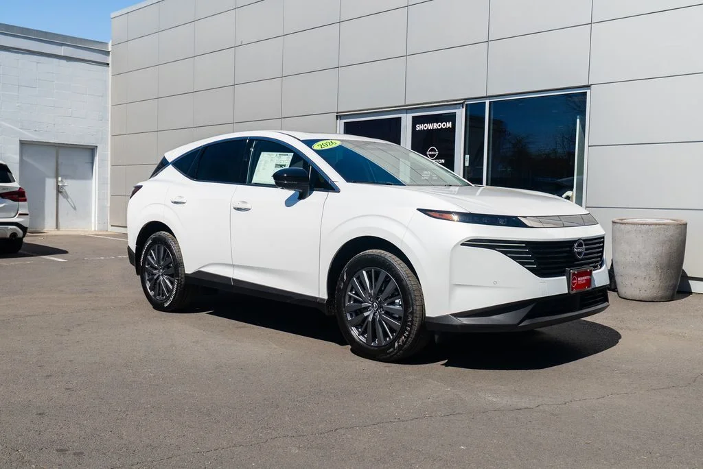 New 2026 Everest White Pearl TriCoat Nissan SL image 30