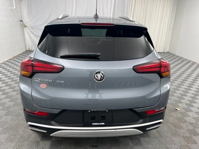 Used 2022 Gray Buick Select image 7
