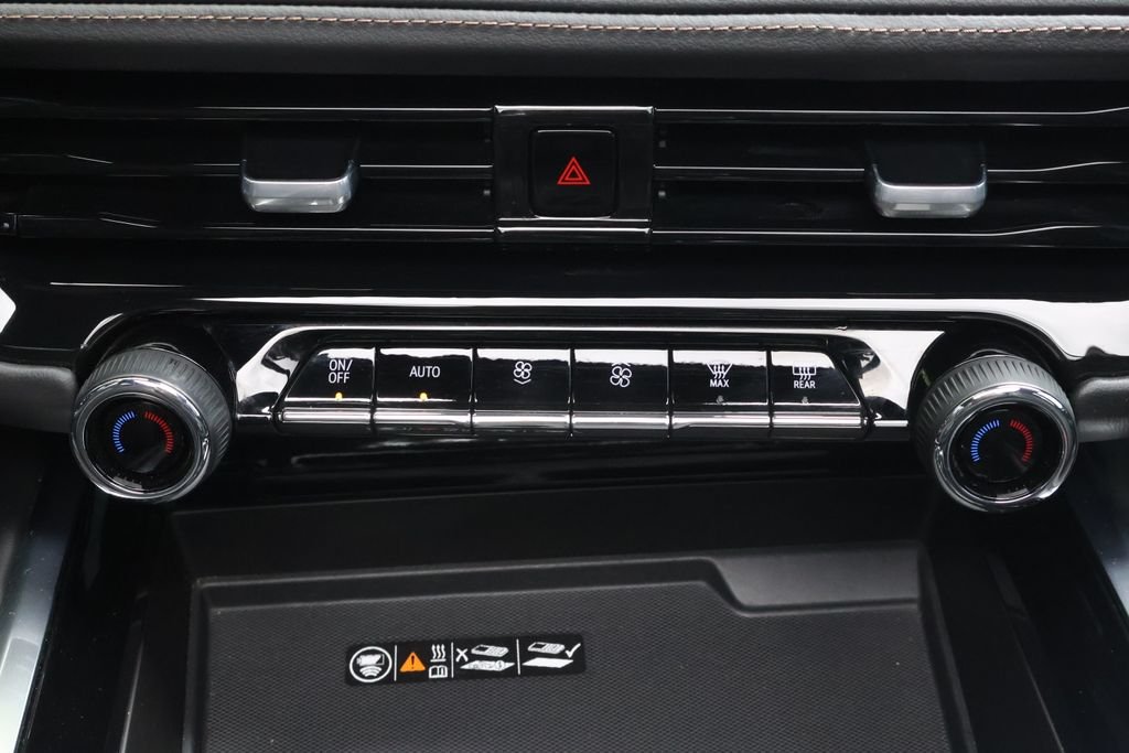 Used 2025 Black Chevrolet High Country image 24