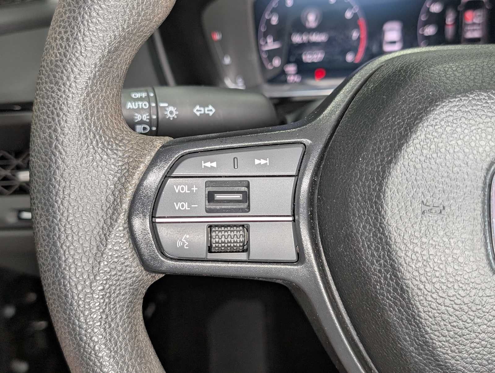 2023 Honda Accord EX - Photo 34