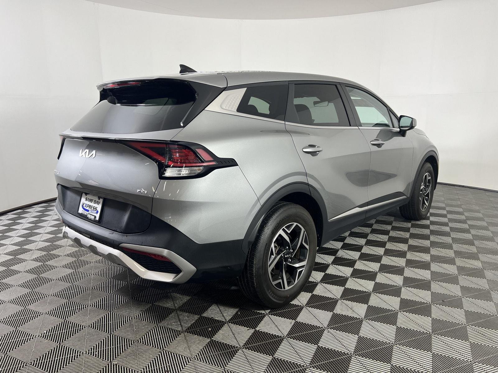 Used 2023 Steel Gray Kia LX image 3