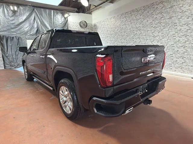 Used 2020 Onyx Black GMC Denali image 5