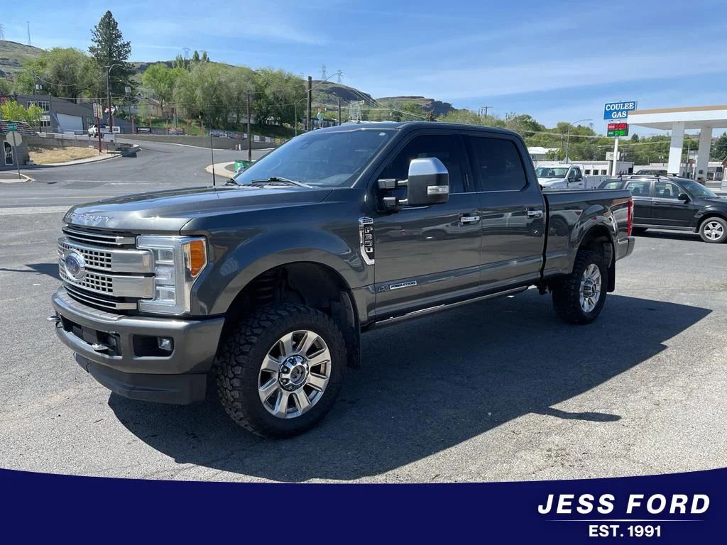 2018 Ford F-350 Platinum 4x4 Crew Cab 6-1/2' Box SRW's photo