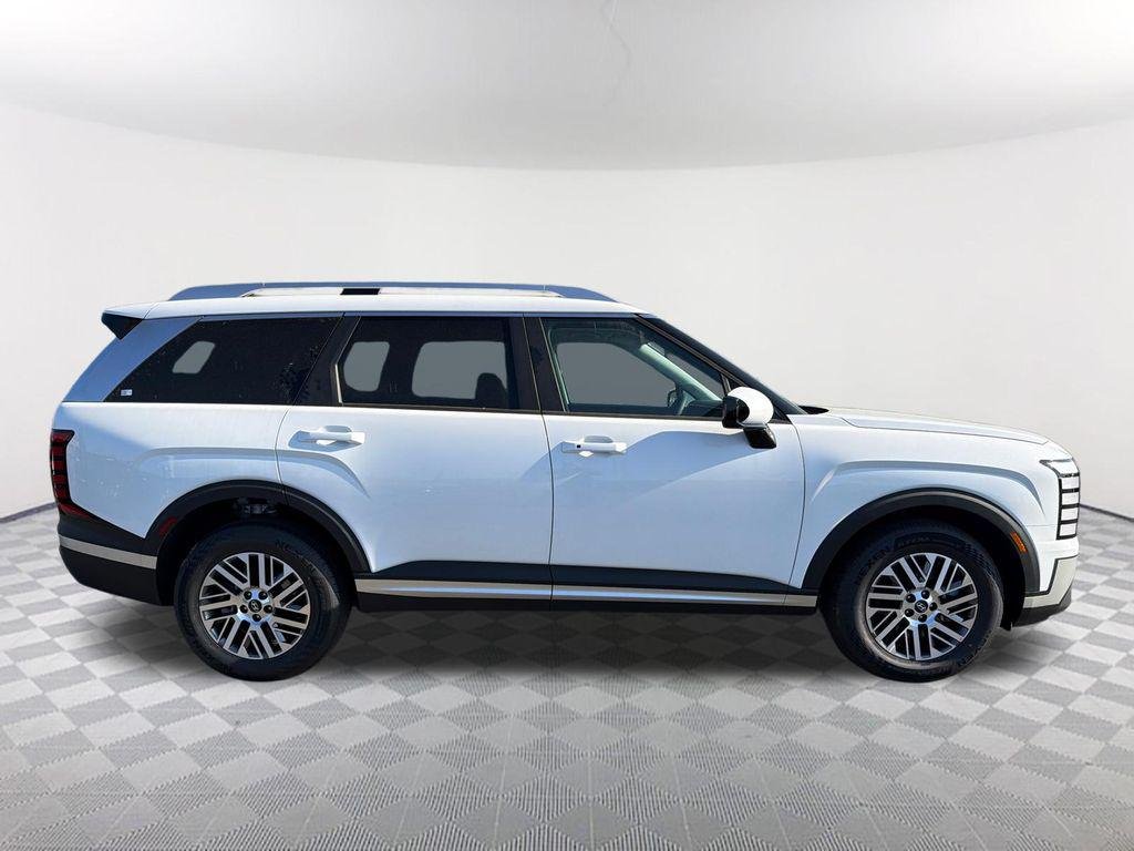 New 2026 White Hyundai SEL FWD image 4