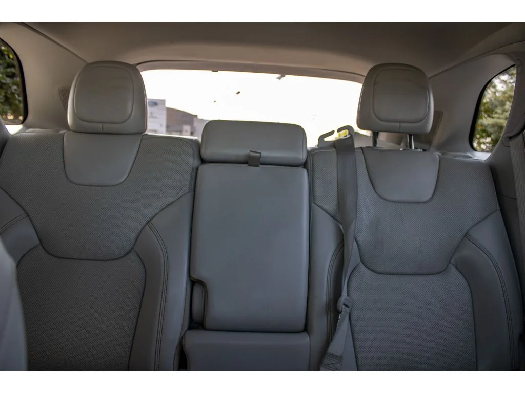 Used 2021 Sting-Gray Clearcoat Jeep Latitude Lux image 55
