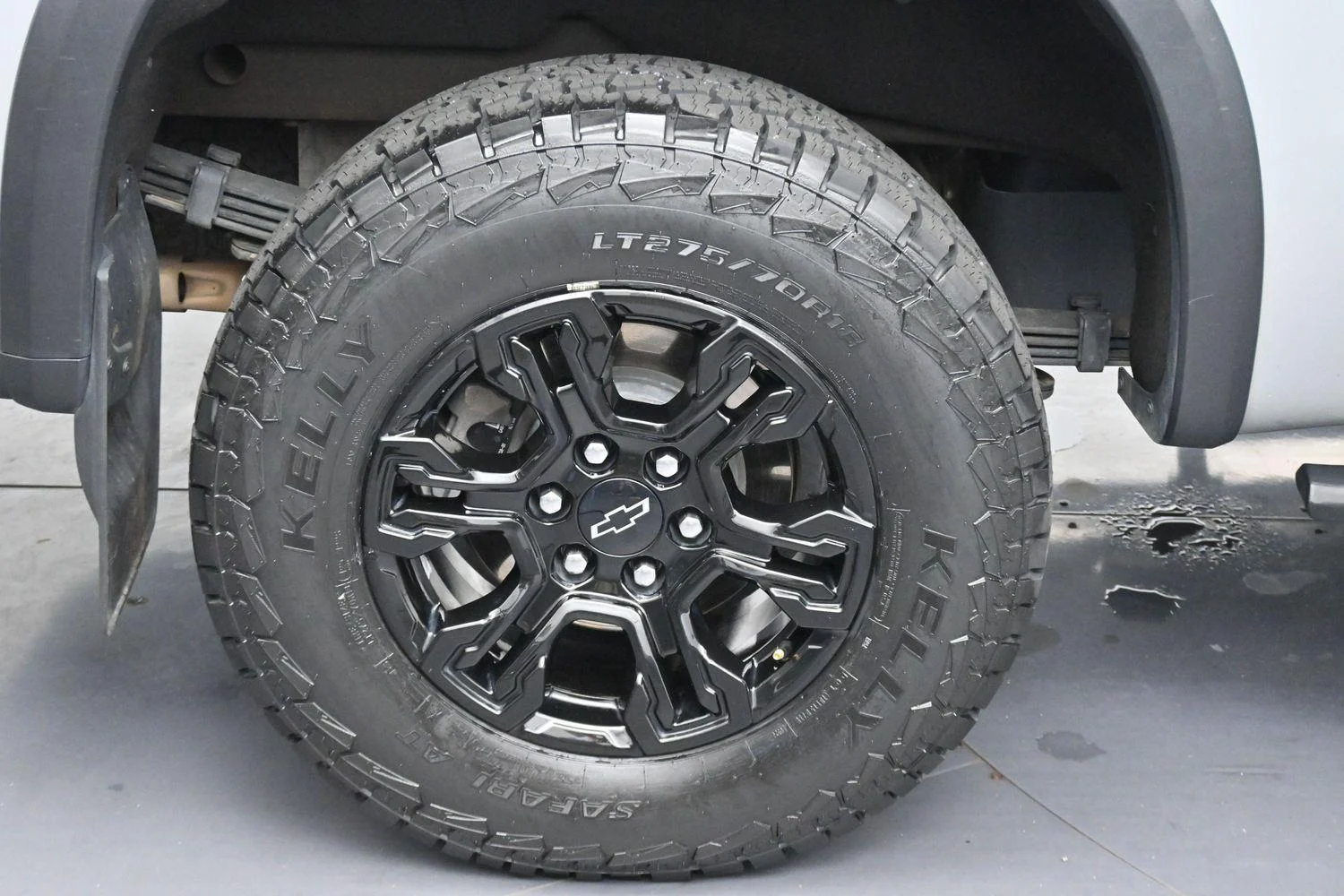 Used 2025 Slate Gray Metallic Chevrolet ZR2 image 36