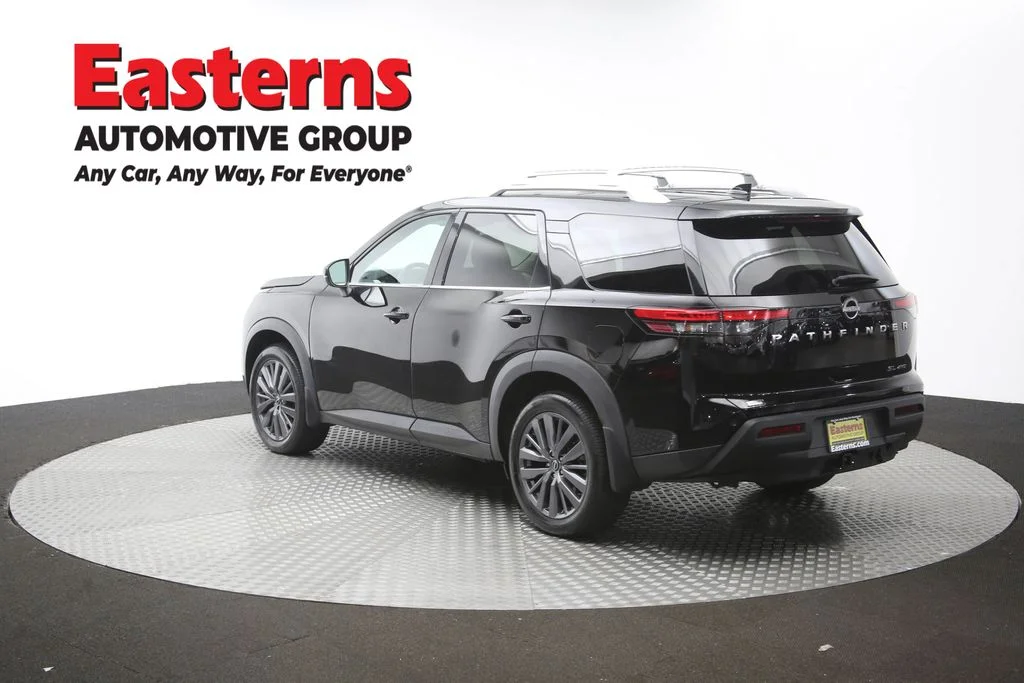 Used 2023 Black Nissan SL image 67