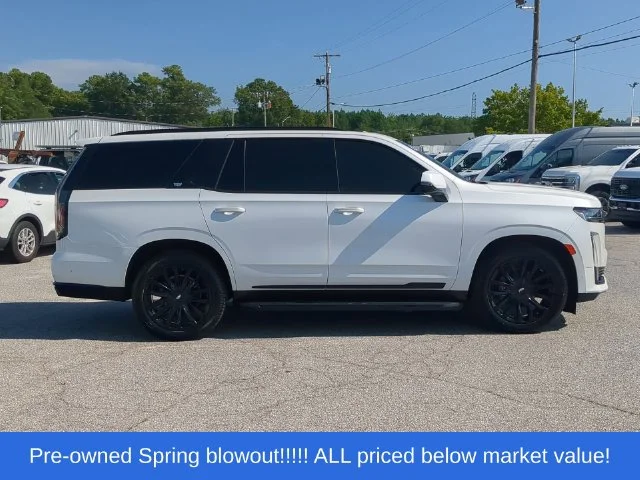 Used 2021 White Cadillac Sport Platinum image 14