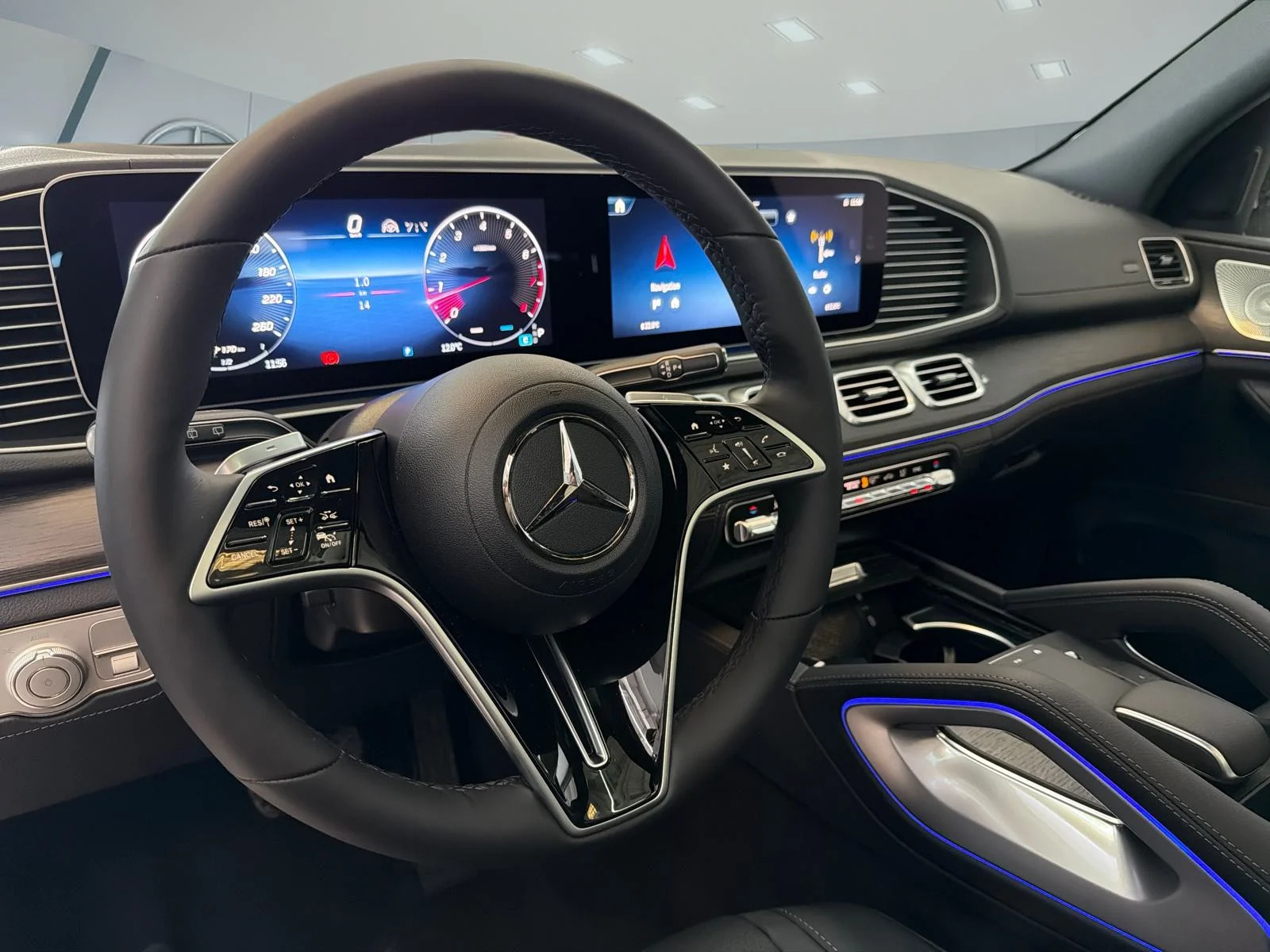 New 2026 Silver Mercedes-Benz GLE 350 4MATIC SUV image 29
