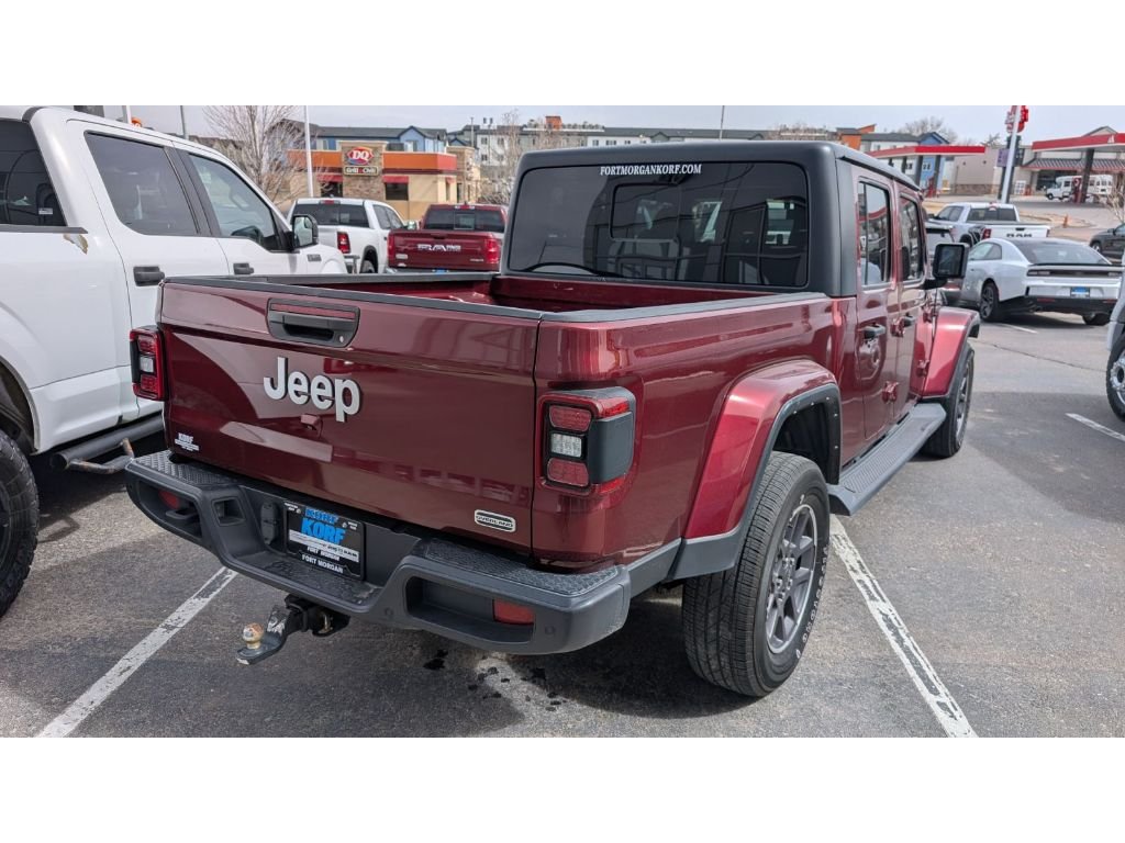 Used 2021 Snazzberry Pearlcoat Jeep Overland image 6