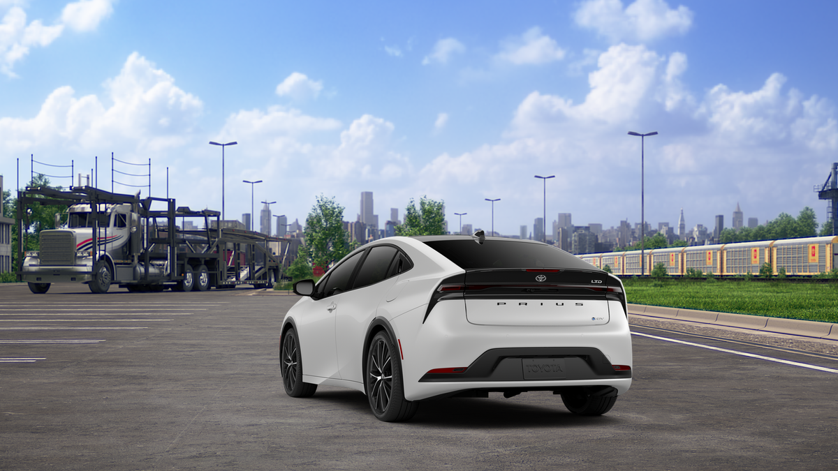 New 2027 Wind Chill Pearl Toyota Limited image 7