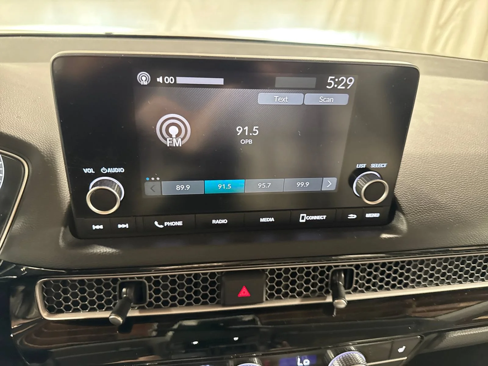 2023 Honda Civic Hatchback EX-L - Photo 52