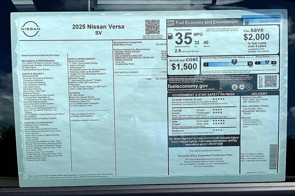 2025 Nissan Versa Sedan SV - Photo 13