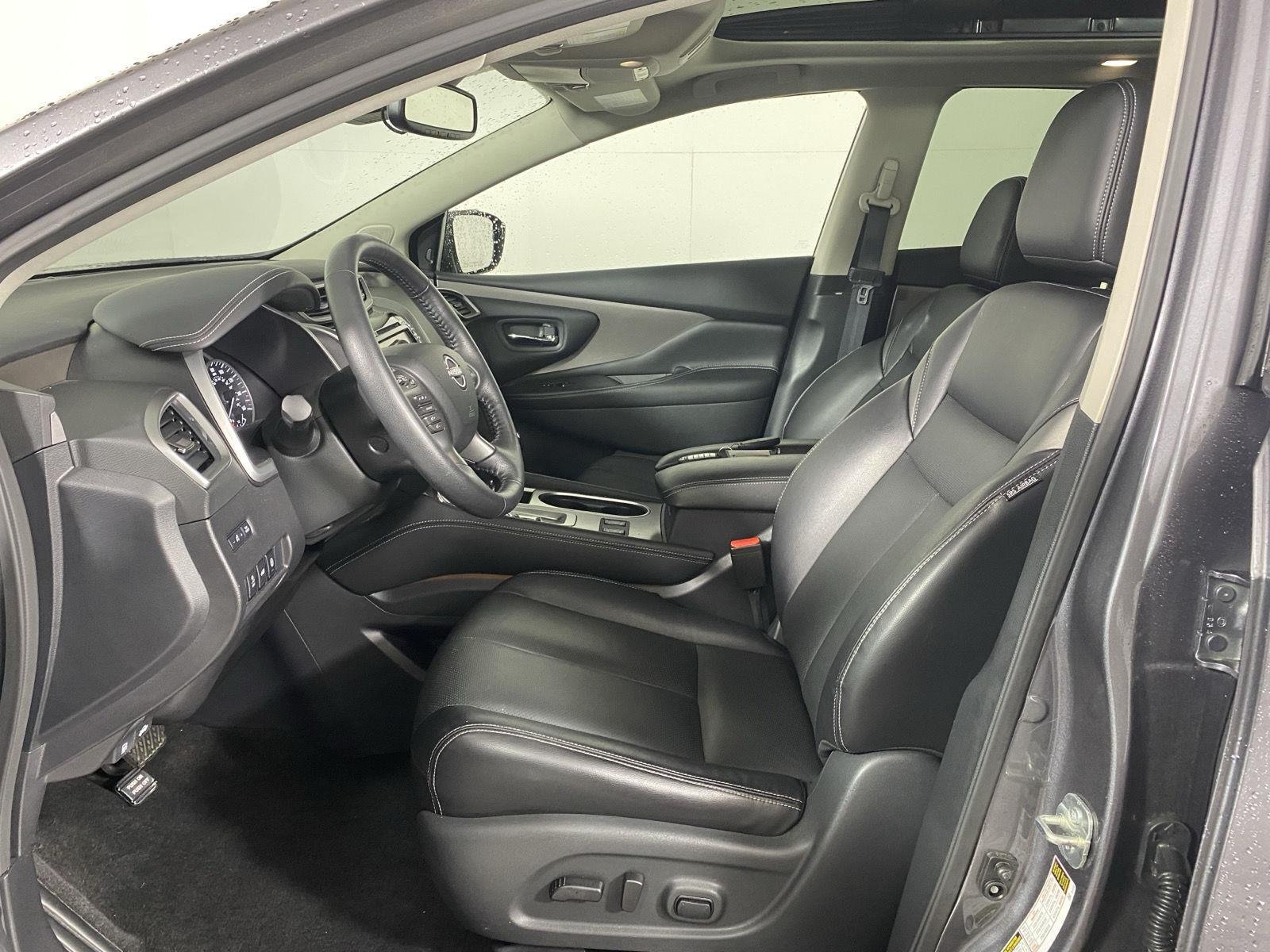Used 2023 Gun Metallic Nissan SL image 13