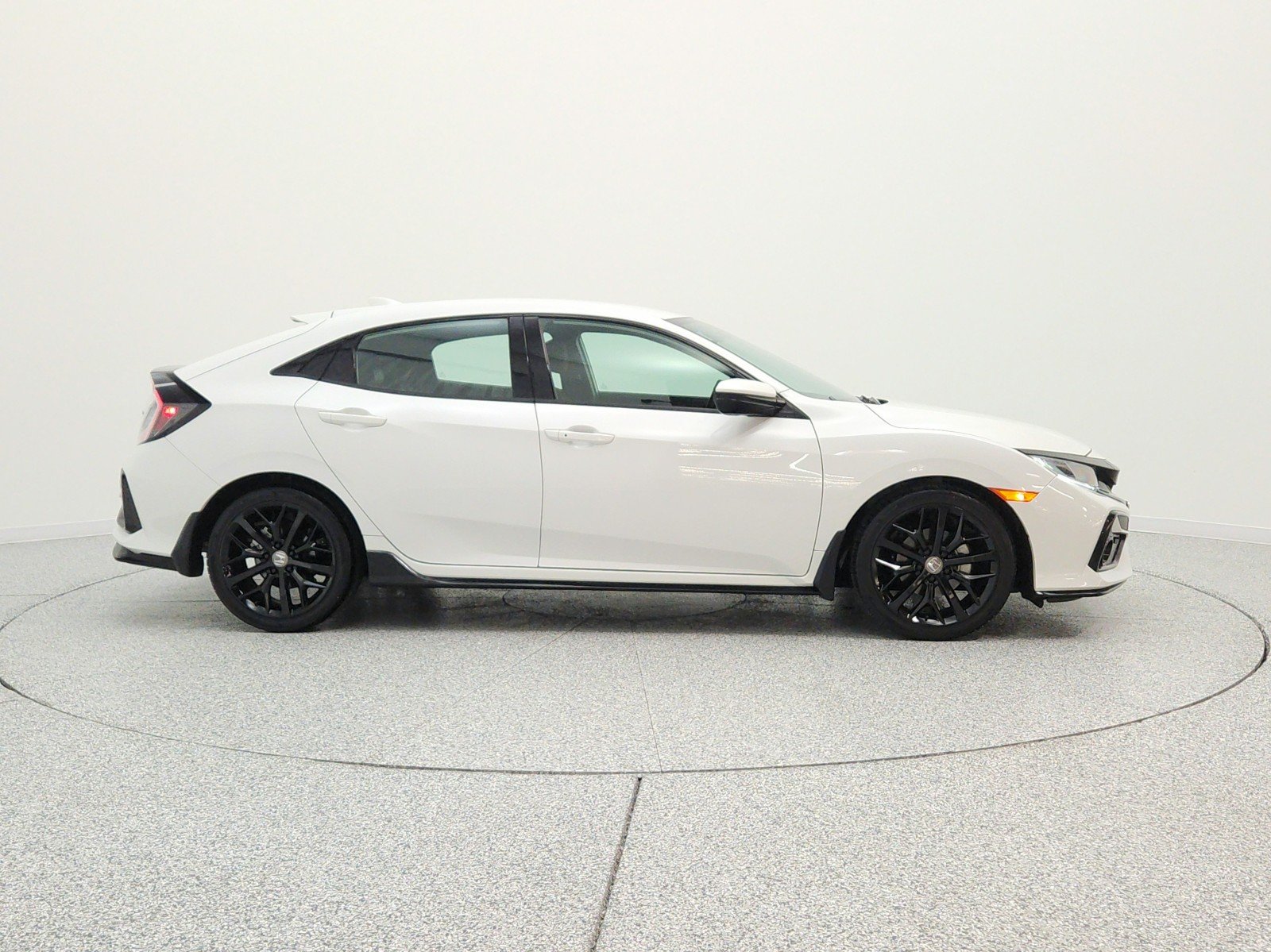 Used 2021 Platinum White Pearl Honda Sport CVT image 4