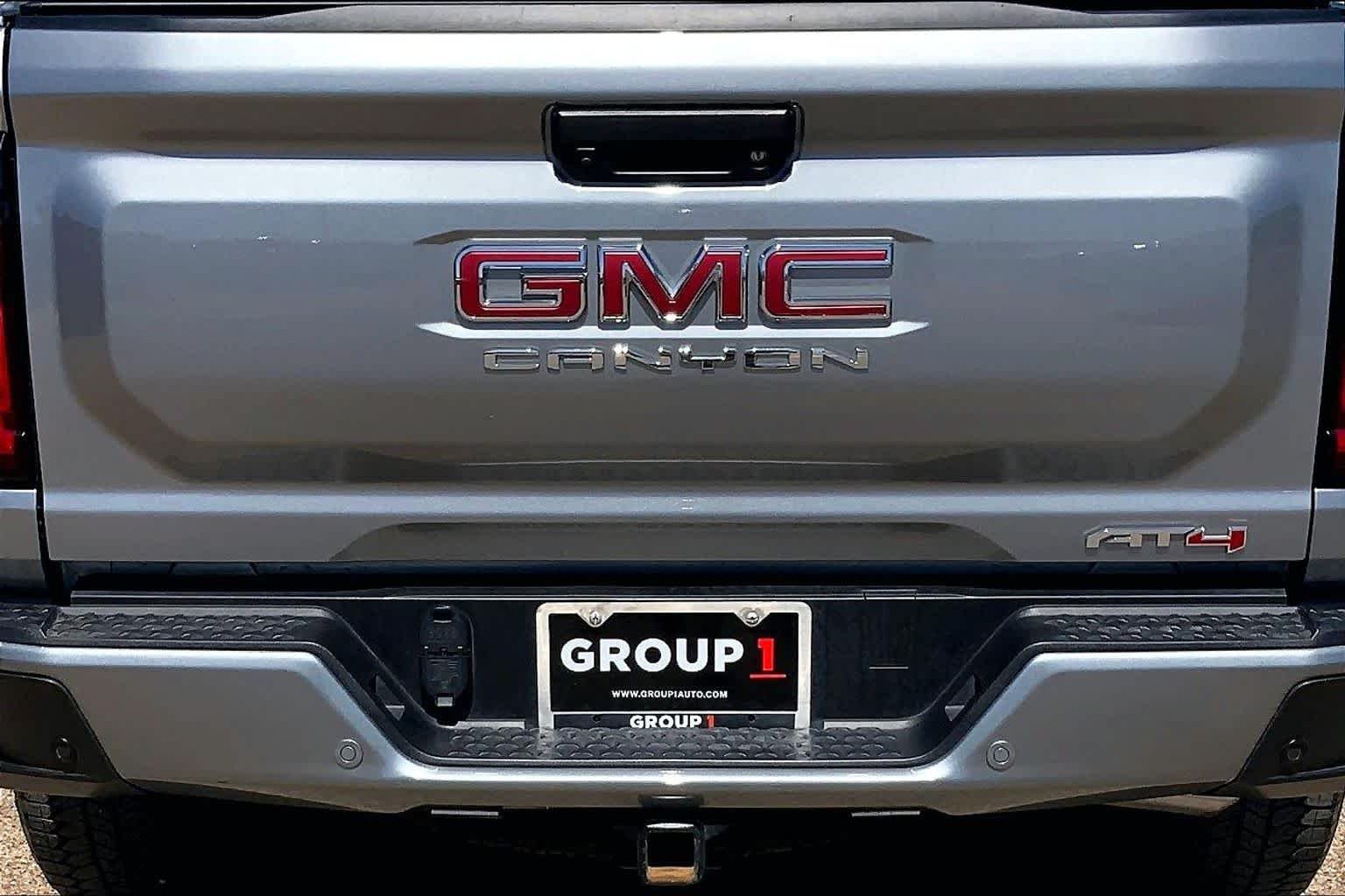 Used 2023 Sterling Metallic GMC 4WD AT4 image 31