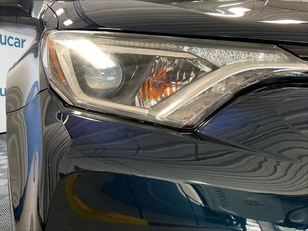 Used 2017 Blue Toyota LE image 33