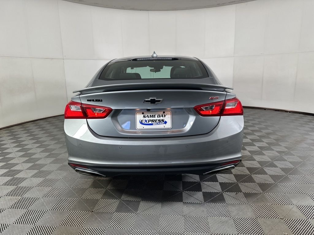 Used 2024 Gray Chevrolet RS image 21