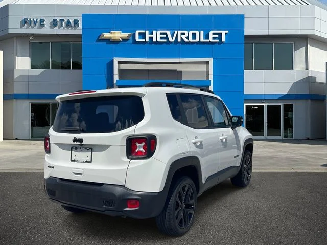 Used 2023 White Jeep Altitude image 6