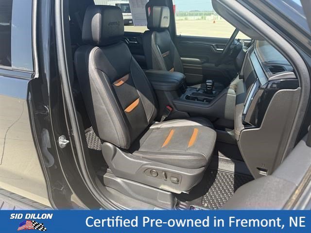 Used 2023 Onyx Black GMC AT4 image 9