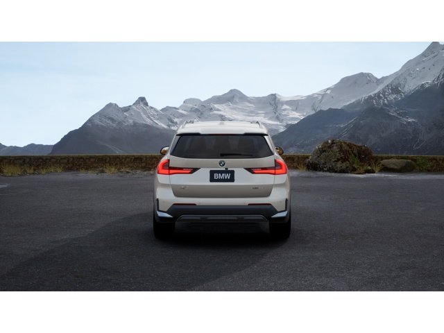 New 2026 Dune Grey Metallic BMW xDrive28i image 5