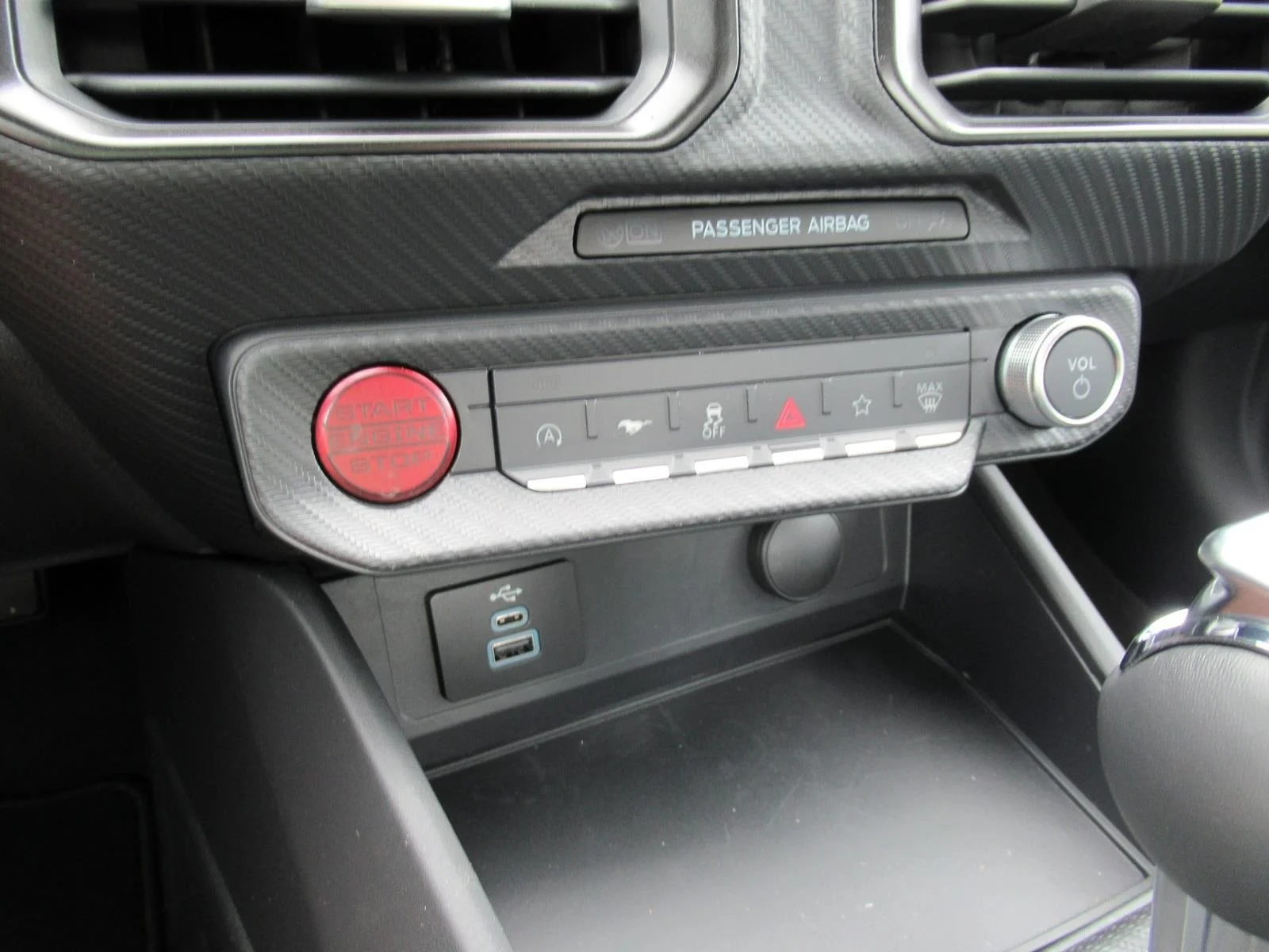 Used 2026 Carbonized Gray Ford GT Premium image 20