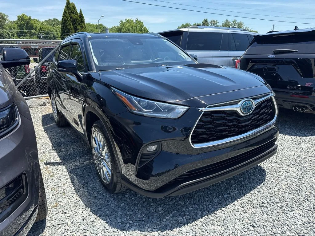 Used 2023 Black Toyota Limited image 2