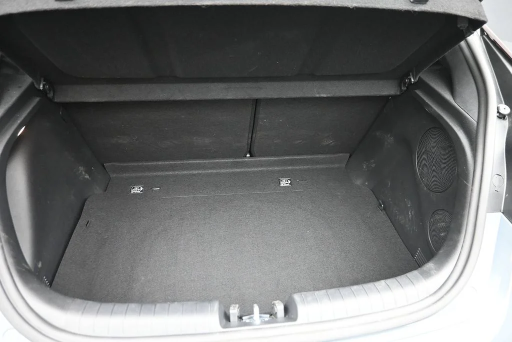 Used 2019 Silver Hyundai Turbo Ultimate image 11