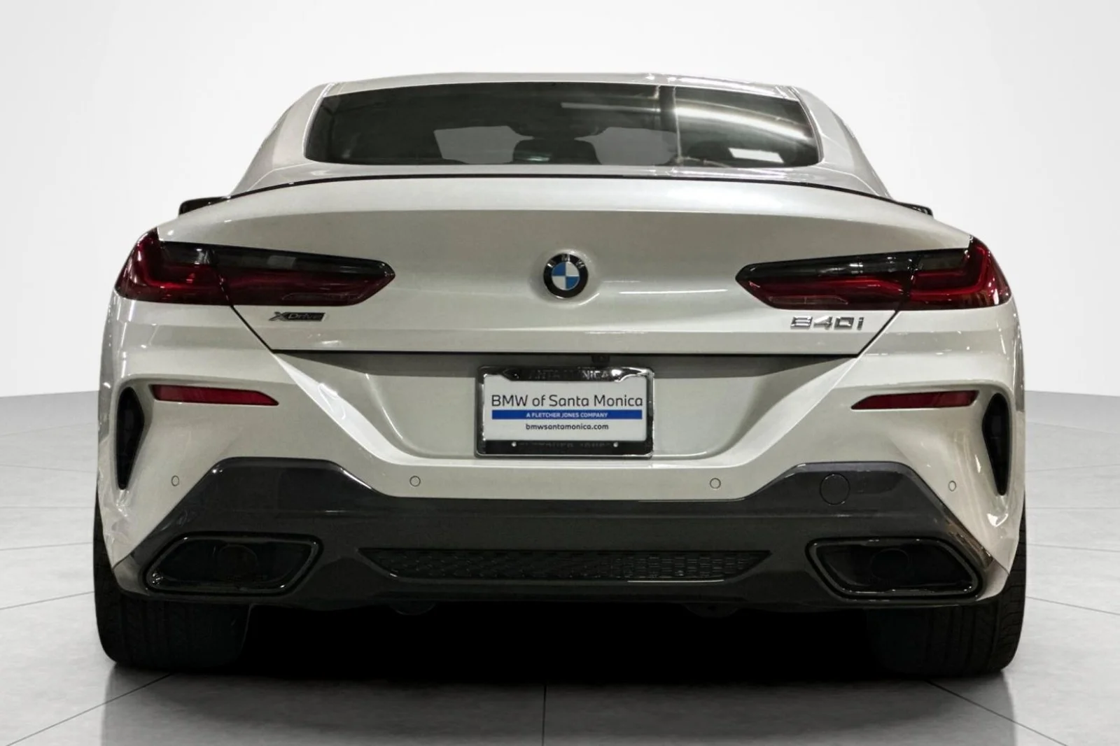 2026 BMW 8 Series 840i - Photo 4