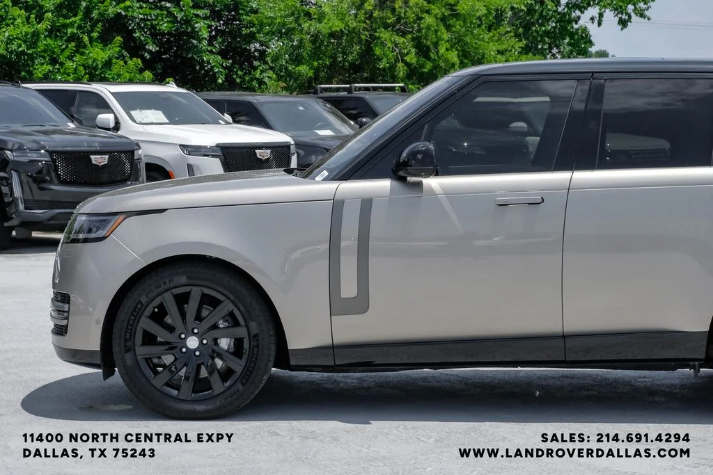 Certified Used 2023 Batumi Gold Premium Metallic Land Rover SE image 12