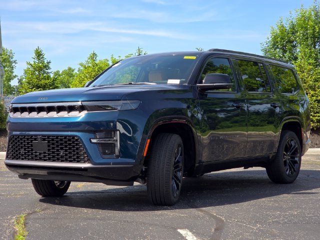 New 2026 Fathom Blue Pearl-Coat Exterior Paint Jeep Summit Reserve image 32