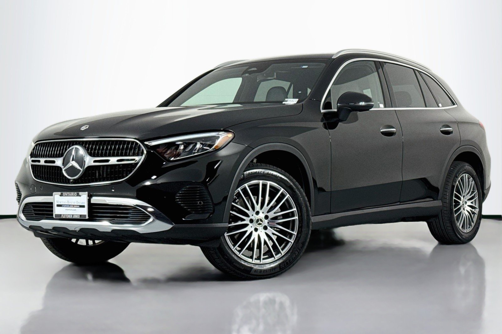 2026 Mercedes-Benz GLC GLC 300's photo