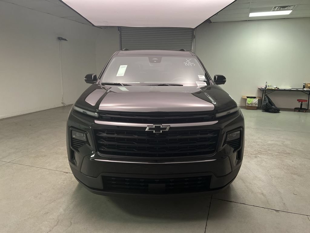 2027 Chevrolet Traverse LT - Photo 3