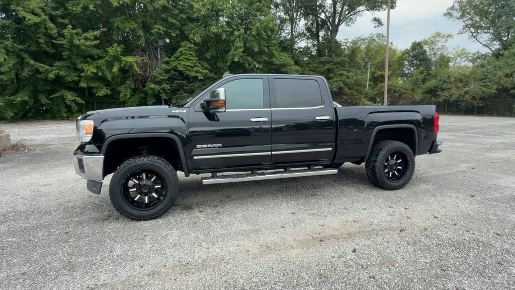 Used 2015 Black GMC SLT image 5